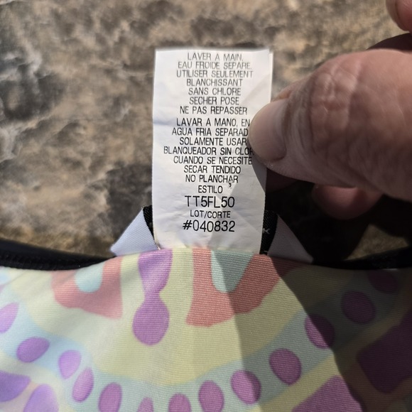 Trina Turk Shirt Top Womens Medium Black Colorful Oversized‎ Stretch Made in USA - Picture 6 of 6